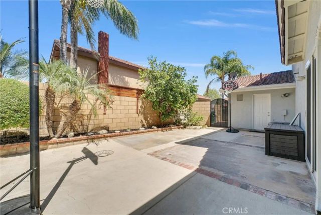 11476 Shugart, Riverside, CA 92503