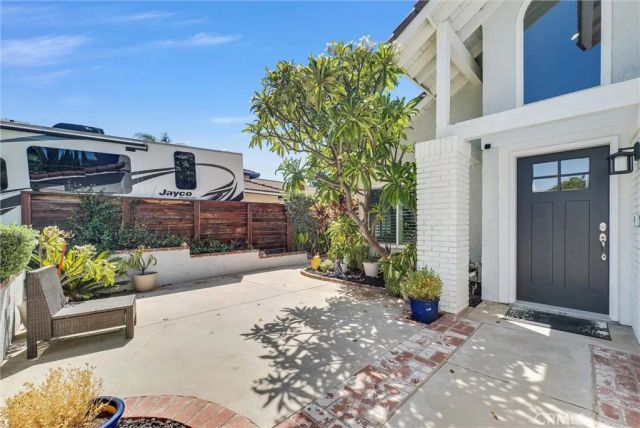 11476 Shugart, Riverside, CA 92503