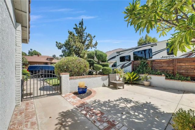 11476 Shugart, Riverside, CA 92503