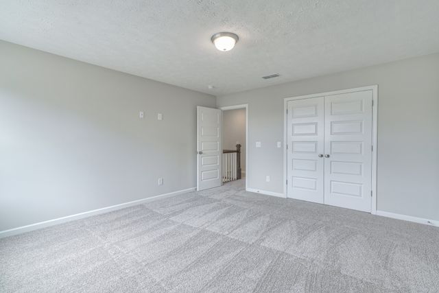 204 Spring House Dr, Manchester, TN 37355