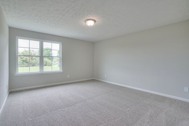 204 Spring House Dr, Manchester, TN 37355
