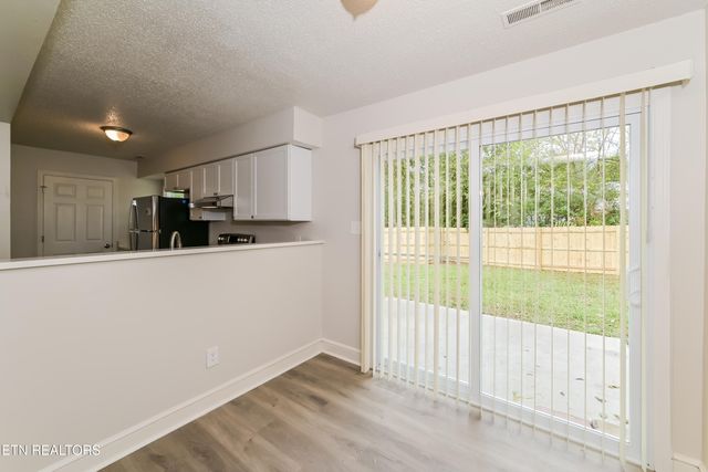 7218 Ashford Glen Drive, Knoxville, TN 37918