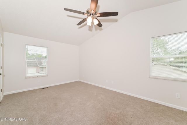 7218 Ashford Glen Drive, Knoxville, TN 37918