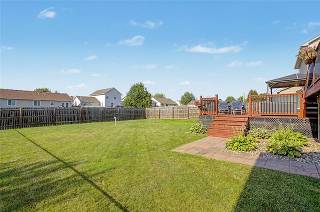 4618 E Valdez Drive, Des Moines, IA 50317