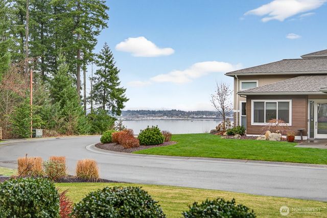 5481 Wood Duck Loop, Blaine, WA 98230