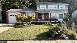 57 BELLS LAKE DR, Turnersville, NJ 08012