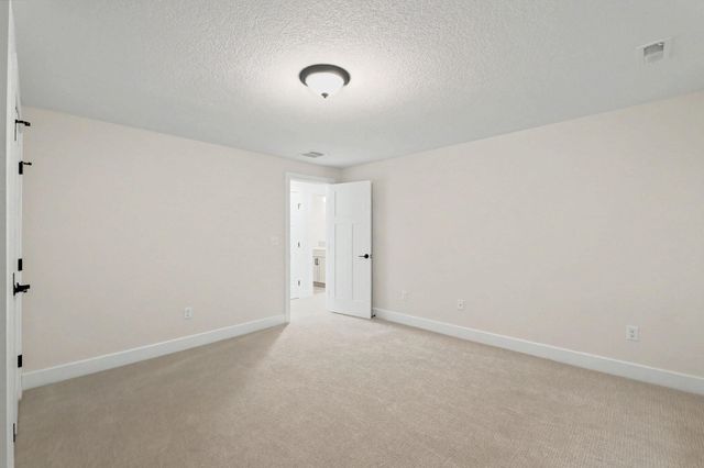 13910 E Willowgreen St, Wichita, KS 67230