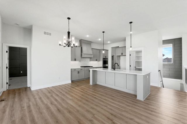 13910 E Willowgreen St, Wichita, KS 67230