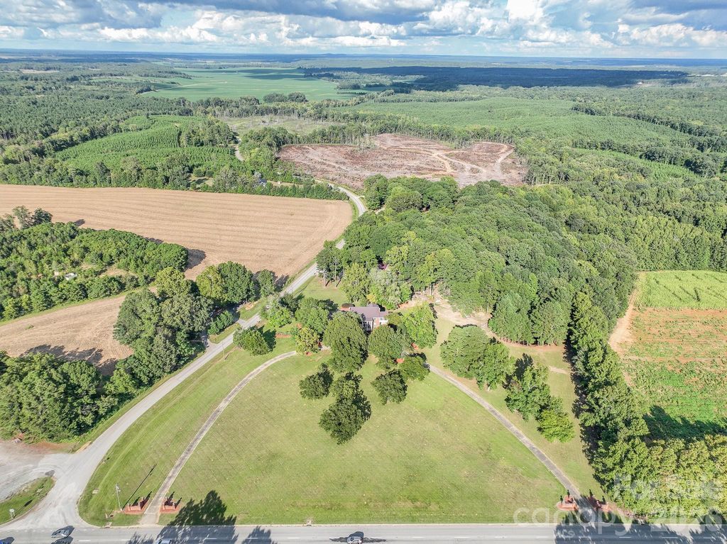 1814 Highway 601 Highway N, Pageland, SC 29728