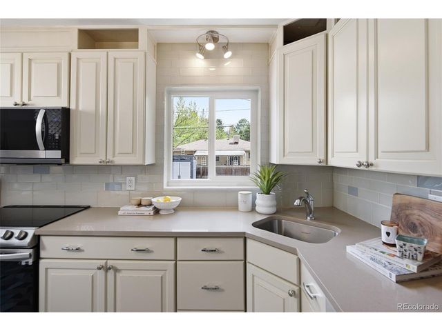 6203 Johnson Way, Arvada, CO 80004