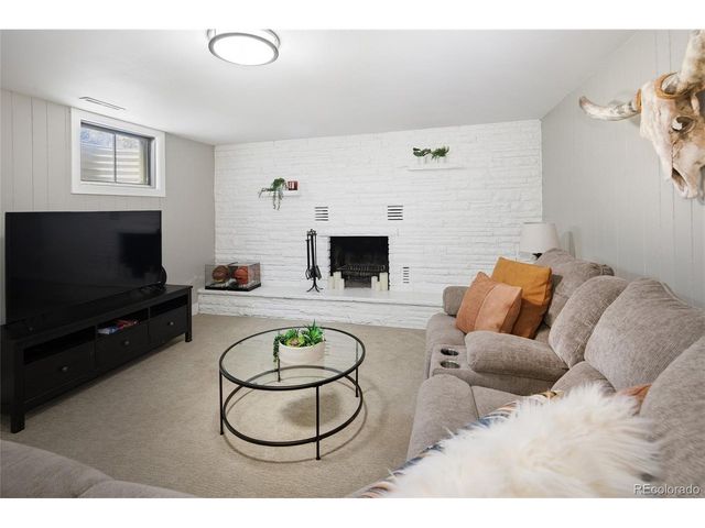 6203 Johnson Way, Arvada, CO 80004