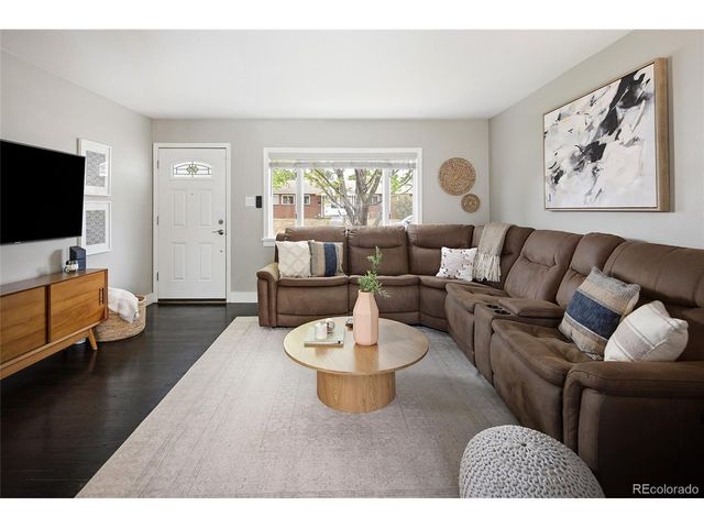 6203 Johnson Way, Arvada, CO 80004
