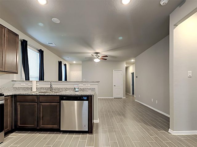 25554 Northpark Spruce Drive, Porter, TX 77365