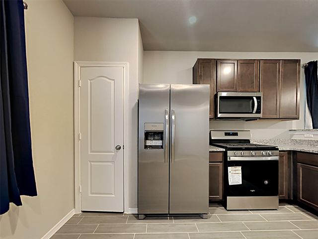 25554 Northpark Spruce Drive, Porter, TX 77365