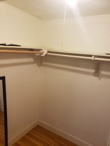 387 Marlborough St 7, Boston, MA 02115