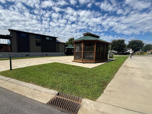 166 Foggy Mountain Road, Blairsville, GA 30512