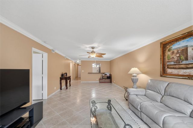 18730 Stewart Circle 7, Boca Raton, FL 33496