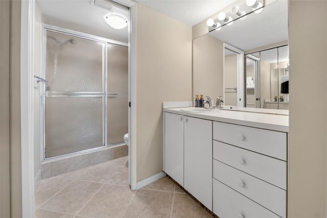 18730 Stewart Circle 7, Boca Raton, FL 33496