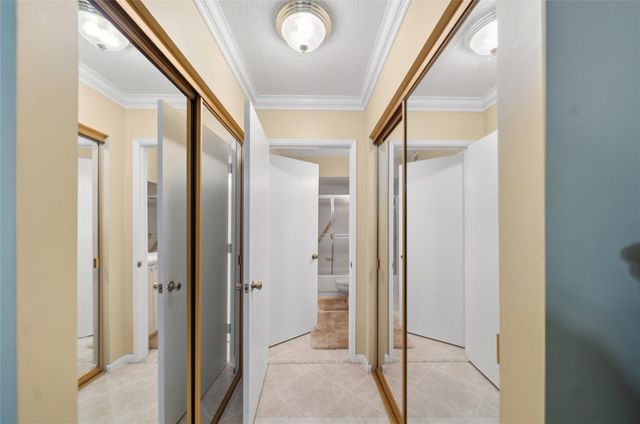 18730 Stewart Circle 7, Boca Raton, FL 33496