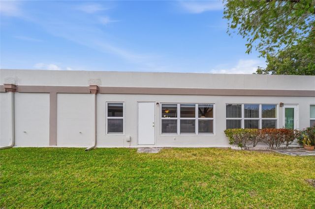 18730 Stewart Circle 7, Boca Raton, FL 33496