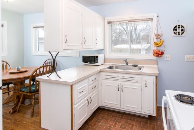 2723 Radcliffe Avenue, Ann Arbor, MI 48104