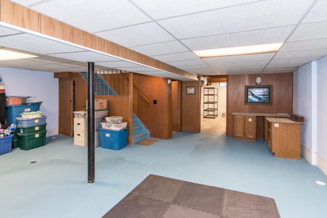 2723 Radcliffe Avenue, Ann Arbor, MI 48104