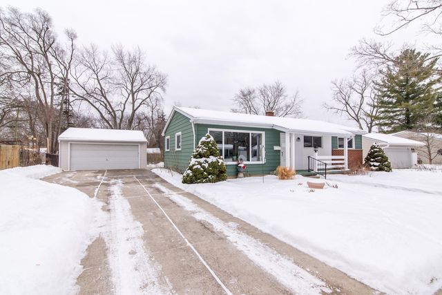 2723 Radcliffe Avenue, Ann Arbor, MI 48104
