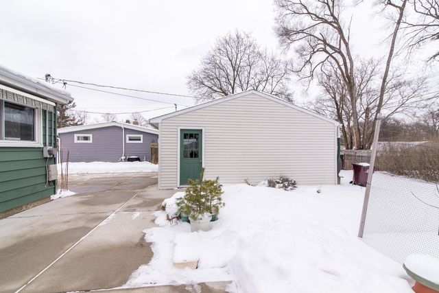 2723 Radcliffe Avenue, Ann Arbor, MI 48104