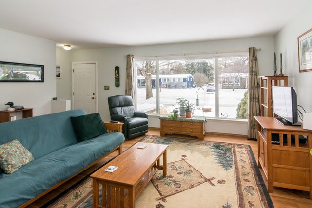 2723 Radcliffe Avenue, Ann Arbor, MI 48104