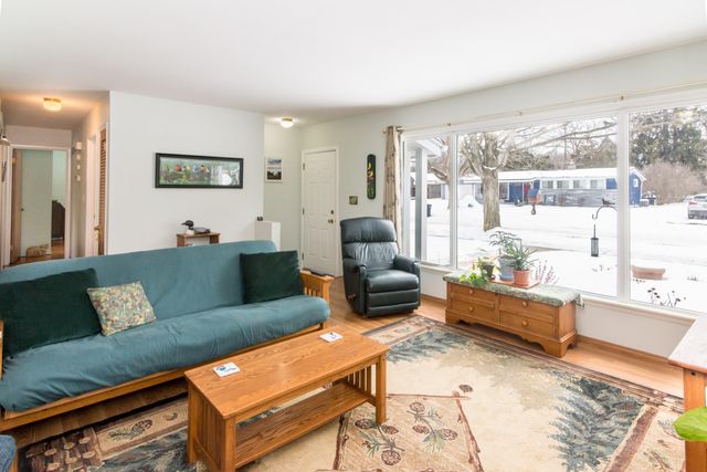 2723 Radcliffe Avenue, Ann Arbor, MI 48104