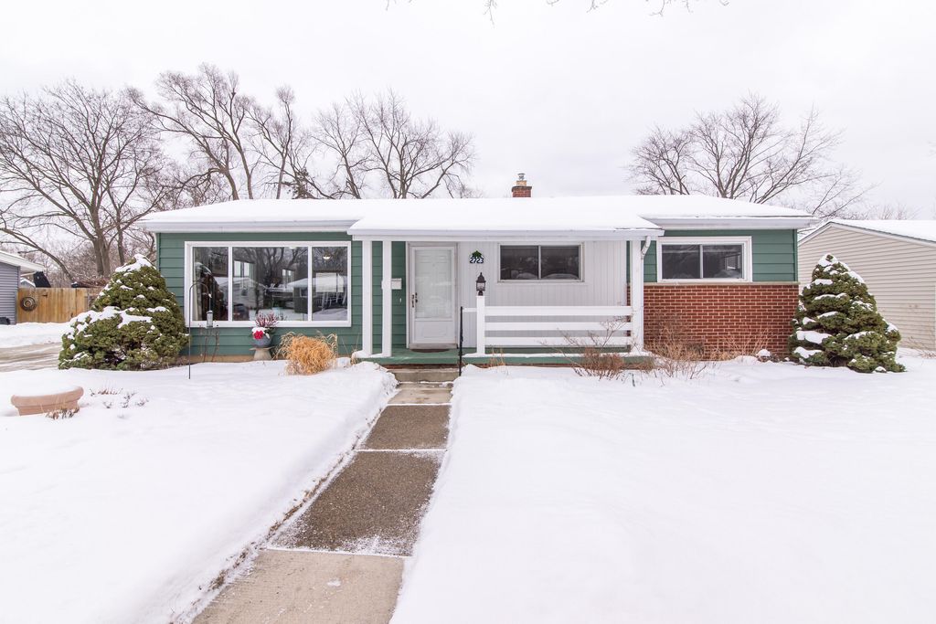 2723 Radcliffe Avenue, Ann Arbor, MI 48104
