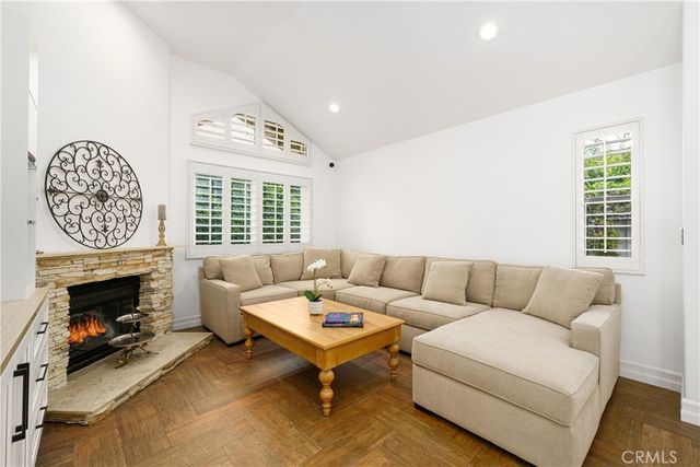 20 Wintermist 86, Irvine, CA 92614
