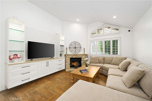 20 Wintermist 86, Irvine, CA 92614