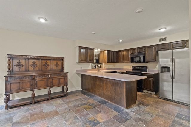 9838 Baseline Drive, Dallas, TX 75243