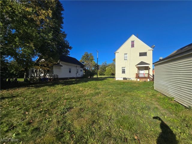 3616 Independence Road, Cleveland, OH 44105