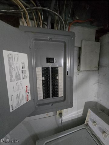 3616 Independence Road, Cleveland, OH 44105