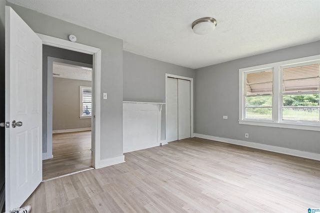 1825 18TH STREET, Birmingham, AL 35218
