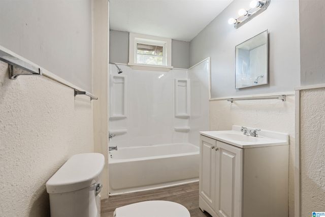 1825 18TH STREET, Birmingham, AL 35218