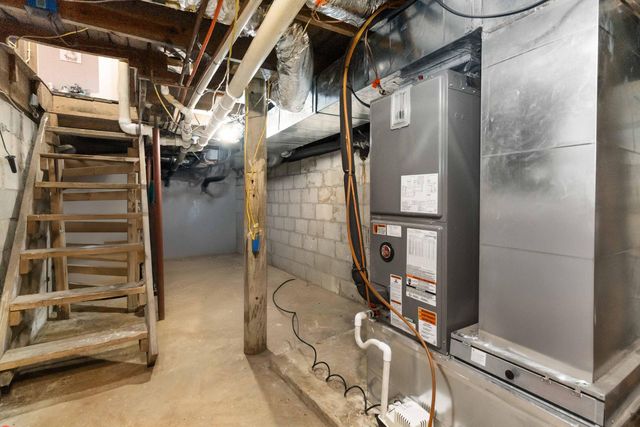 1015 Old Waitsboro Road, Bronston, KY 42518