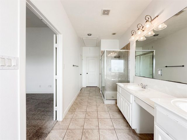 1727 Stacy Crest, Houston, TX 77008