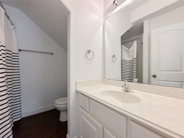 1727 Stacy Crest, Houston, TX 77008
