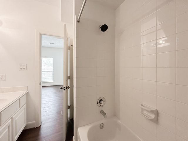 1727 Stacy Crest, Houston, TX 77008