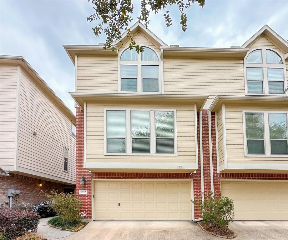 1727 Stacy Crest, Houston, TX 77008