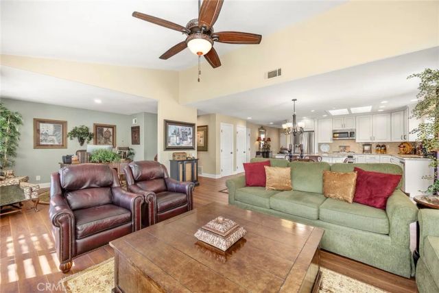 28296 Borgona, Mission Viejo, CA 92692