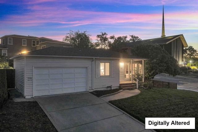 2204 Roosevelt Avenue, Redwood City, CA 94061