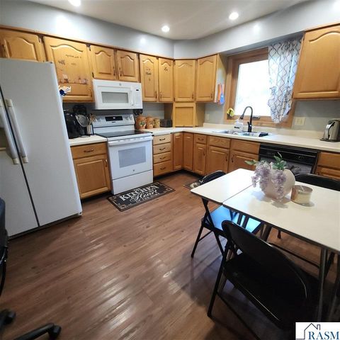 111 Hosanna Court, Mankato, MN 56001