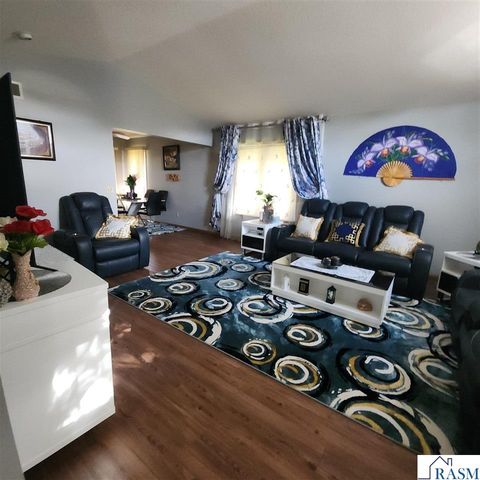 111 Hosanna Court, Mankato, MN 56001