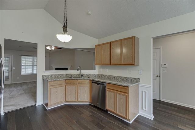 387 Joshua Way, Hoschton, GA 30548