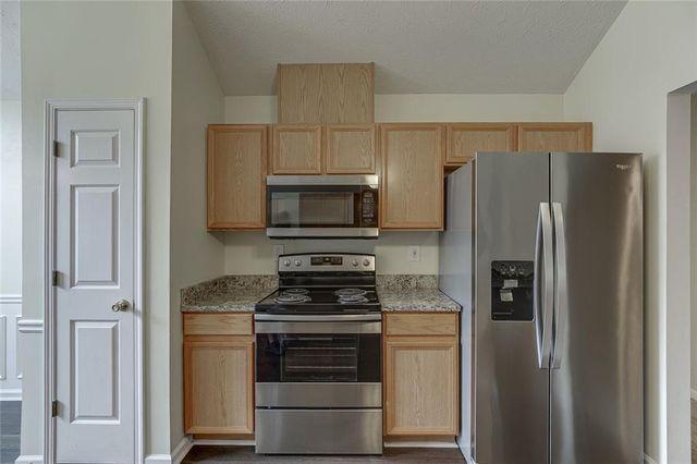 387 Joshua Way, Hoschton, GA 30548
