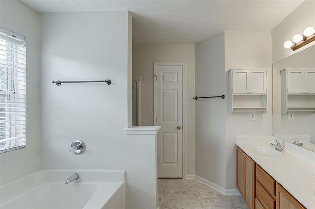 387 Joshua Way, Hoschton, GA 30548